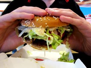 1 serving (325 g) Big Tasty Bacon