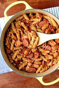 1 serving (325 g) Cajun Chicken Sausage Penne