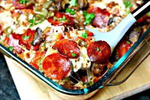 1 serving (335 g) Keto Supreme Pizza Casserole
