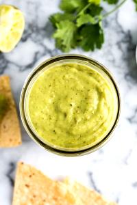 1 serving (345 g) Guacamole, Salsa & Chips
