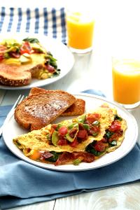 1 serving (354 g) Avocado BLT Omelette