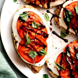 1 serving (363 g) Caprese Chicken
