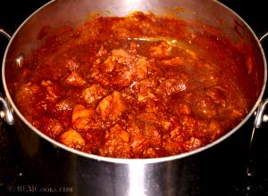 1 serving (376 g) Chile Rojo Pork