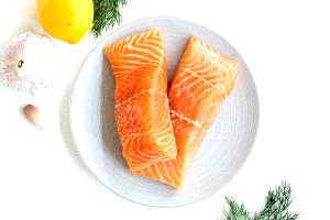 1 serving (397 g) Omega Me Crazy Salmon (Regular)