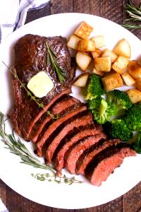 1 serving (4 oz) Black Angus Top Sirloin Steak