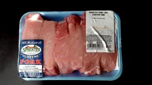 1 serving (4 oz) Boneless Pork Loin Country Style Ribs