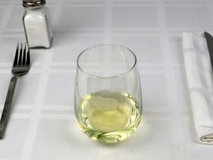 1 serving (4 oz) Chardonnay