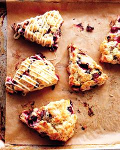1 serving (4 oz) Cranberry Scones