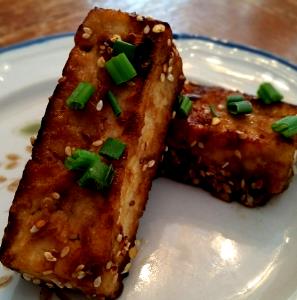 1 serving (4 oz) Golden Sesame Tofu