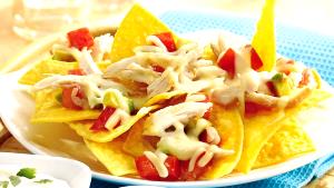 1 serving (434 g) Super Nachos - Chicken