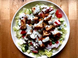 1 serving (441 g) Souvlaki Chicken Salad