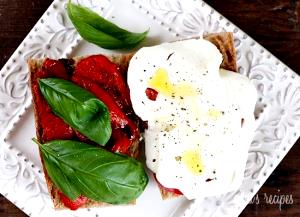 1 serving (4.5 oz) Roasted Pepper, Mozzarella and Basil Ravioli