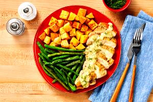 1 serving (450 g) Creamy Dill Chicken