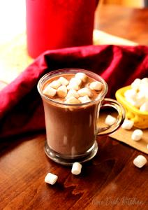 1 serving (473 ml) Hot Chocolate (Medium)