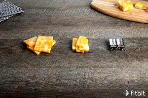 1 serving (5 oz) Cheese & Veggie Chili Dip