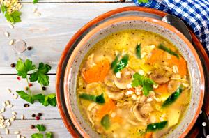 1 serving (5 oz) Chicken Mushroom Barley Soup