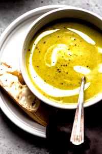 1 serving (5 oz) Cream of Broccoli Soup