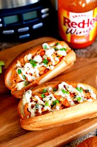 1 serving (5 oz) Shredded Chicken in Buffalo Sauce