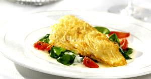 1 serving (581 g) Potato Crusted Flounder with plain Baked Potato & Steamed Broccoli Florets