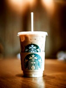 1 serving (591 ml) Caffe Latte (Large)