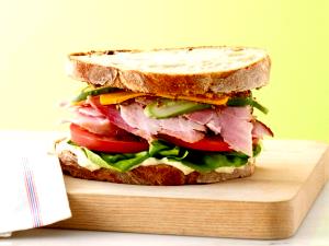 1 Serving 6" Low-Fat Ham Sandwich
