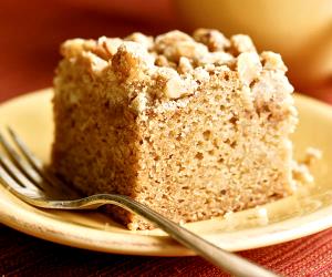 1 serving (6 oz) Apple Crumb Cake