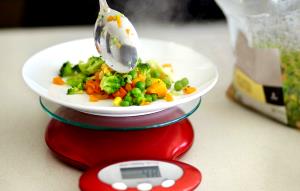 1 serving (6 oz) House Salad (6 oz)