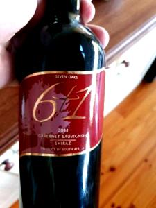 1 serving (6 oz) Shiraz-Cabernet