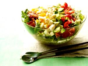 1 serving (64 oz) Classic Cobb Salad