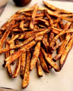 1 serving (6.5 oz) Fresh Cut Cajun Fries (Regular)