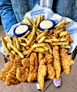 1 serving (6.5 oz) Tiki Tenders