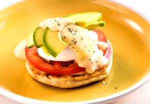 1 serving (661 g) California Avocado Benedict