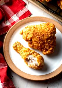 1 Serving (72.0 G) Chicken Drumstick, fried