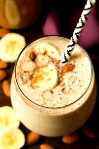 1 serving (8 oz) Banana Flax Smoothie