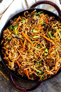 1 serving (8 oz) Beef Lo Mein