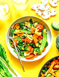 1 serving (8 oz) Gluten Free Steamed Buddha’s Feast