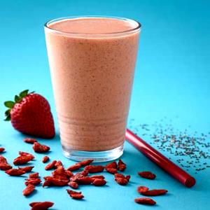 1 serving (8 oz) Strawberry Goji Smoothie