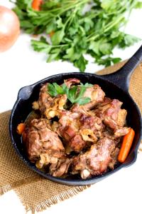 1 Serving (85.0 G) Turkey Neck, cooked