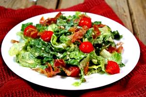 1 serving (9.2 oz) Caesar Salad with Italian Roasted Tomatoes (2000)