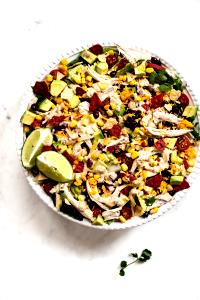 1 serving (9.5 oz) Chicken Taco Salad