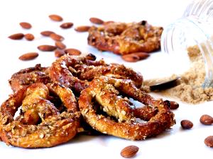 1 Serving Almond Pretzel No Butter