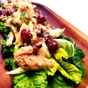 1 serving Apple Walnut Chicken Salad without Dressing (Regular)