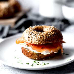1 Serving Bagel Bowl Bread