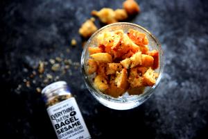 1 Serving Bagel Croutons