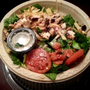 1 Serving Baja Ensalada Charbroiled Steak