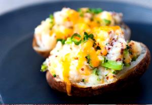 1 Serving Baked Potatoe #5 (Broccoli 3 Cheese)