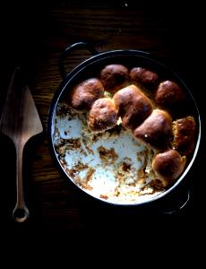 1 Serving Bavarian Dark Ranch Yeast Rolls