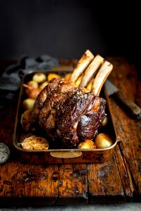 1 Serving Beef Rib Roast, Bone In