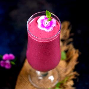 1 Serving Berry Pomegranate Banana Fruit Blast Smoothie - Small