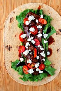 1 Serving Black & Bleu Salad - Flatbread